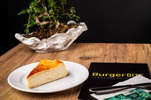 Beylikdüzü Yemek Fotoğrafçılığı ve Sosyal Medya Çekimi – Burger Bite Makyol Yaşam