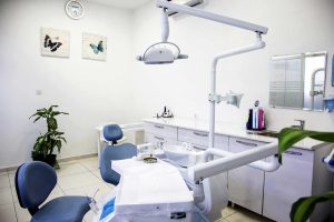 Bahçelievler Diş Kliniği ve Sosyal Medya Fotoğraf Çekimi – Beyaz Işık Diş Klinikleri